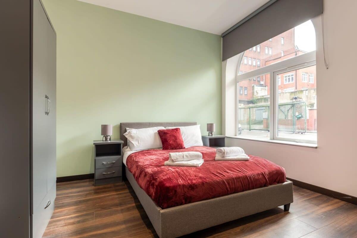 Characterful 2 Bed Apartment With Parking In Hull 赫尔河畔京士顿 外观 照片