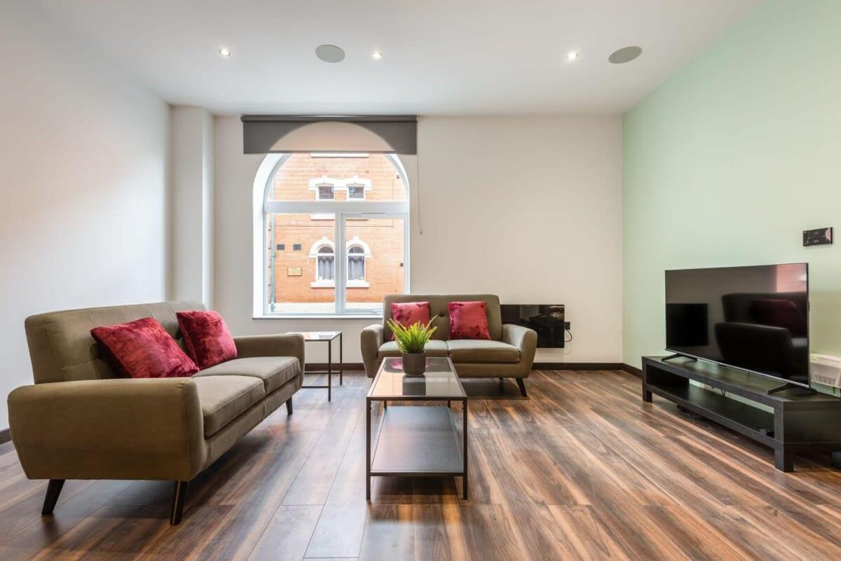 Characterful 2 Bed Apartment With Parking In Hull 赫尔河畔京士顿 外观 照片